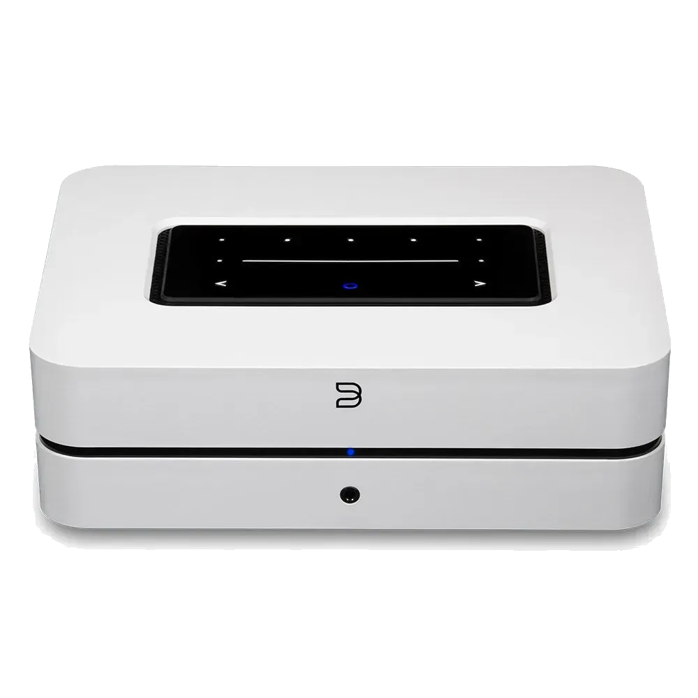 Bluesound POWERNODE, white front top view at Toma Audio