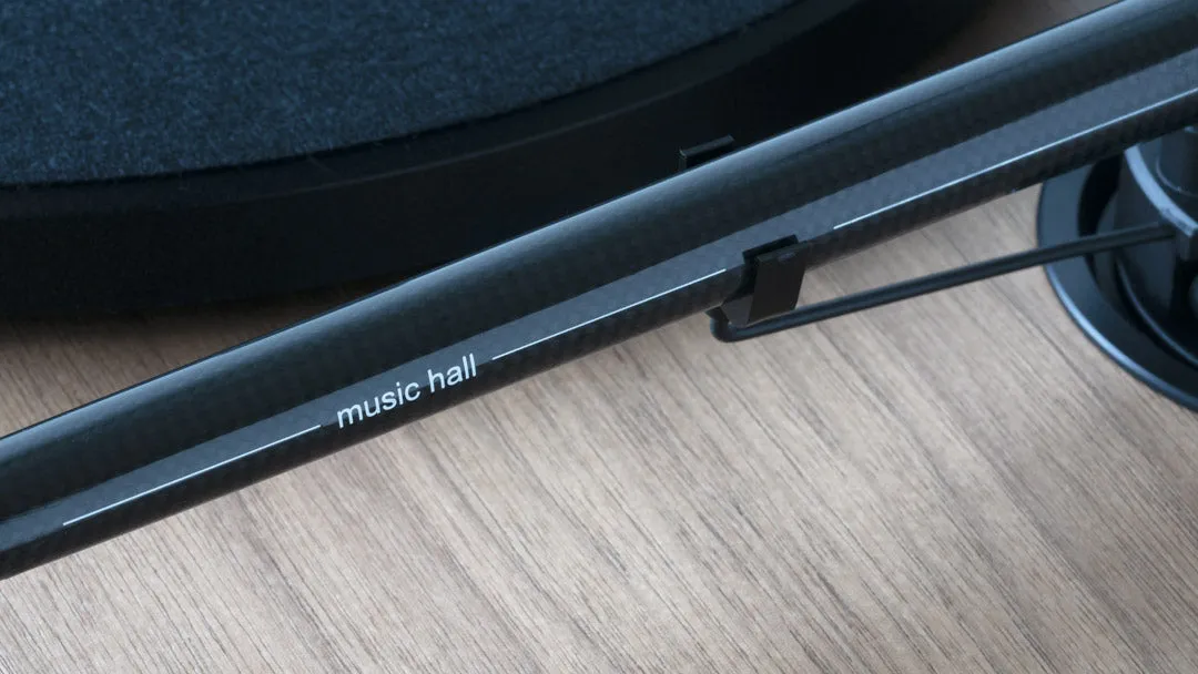 Music Hall mmf-5.3 se Walnut Manual Turntable - [LP Manual], tonearm detail at Toma Audio